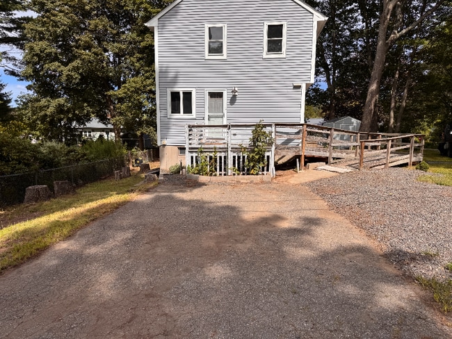 9 Jean St, Kittery, ME 03904 - photo 3