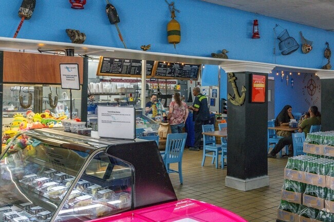 The Gainesville Seafood Market is the place for seafood in the West Side