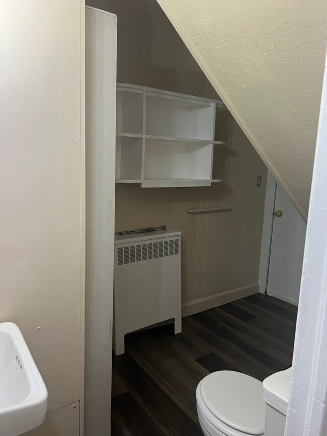 352 Court St unit 3, Auburn, ME 04210 - photo 5