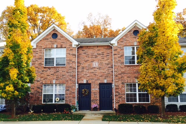Fall at Brookstone Apartments, Battle Creek, Mi