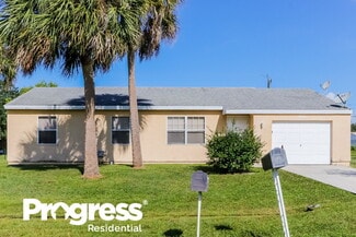 2913 SE Ironton Ave, Port Saint Lucie, FL 34952