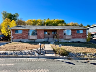 47 Newport Cir, Colorado Springs, CO 80906