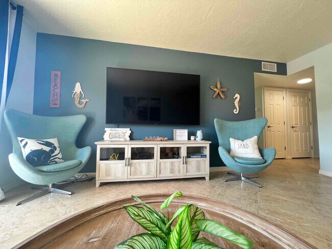 Twin Towers, Cocoa Beach, FL 32931 - photo 4