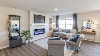 1037 Daisy Ln, Waukee, IA 50263