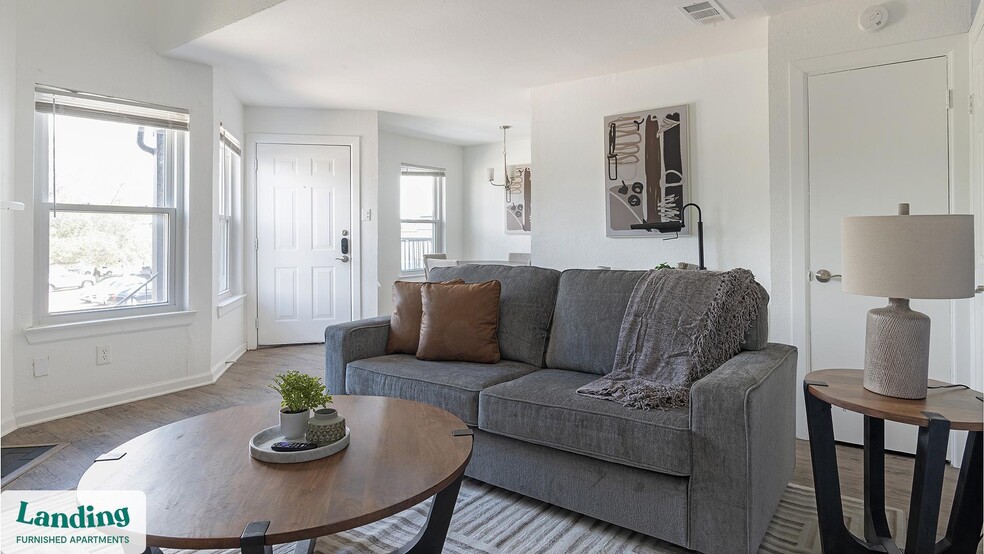 1225 E Pleasant Run Rd unit 702.1411551, Desoto, TX 75115 - photo 1