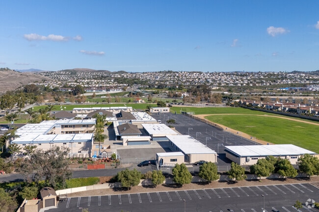 Elevated views of the neighborhood surrounding Shorecliffs Middle School.