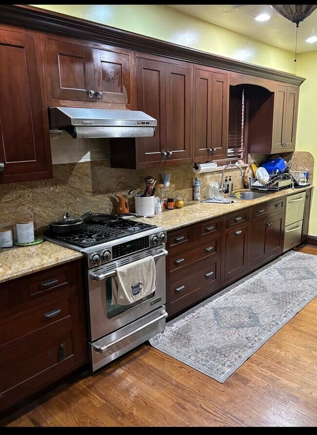 8337 Charlecote Ridge, Jamaica, NY 11432