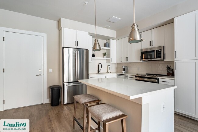 300 E Broad St unit 350.1411005, Savannah, GA 31401 - photo 2