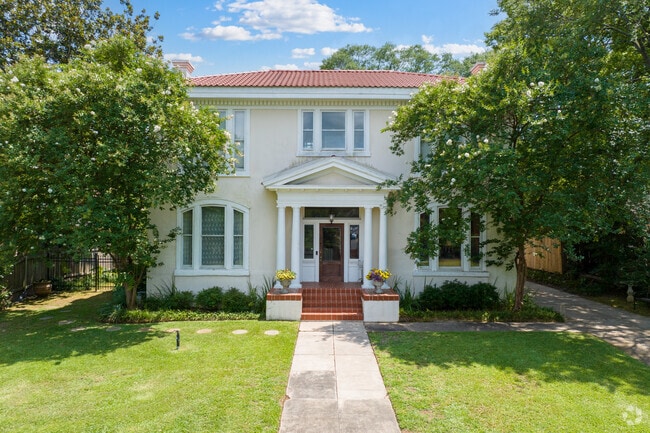 Two-story Early American homes in Shreveport's Highland Historic District.