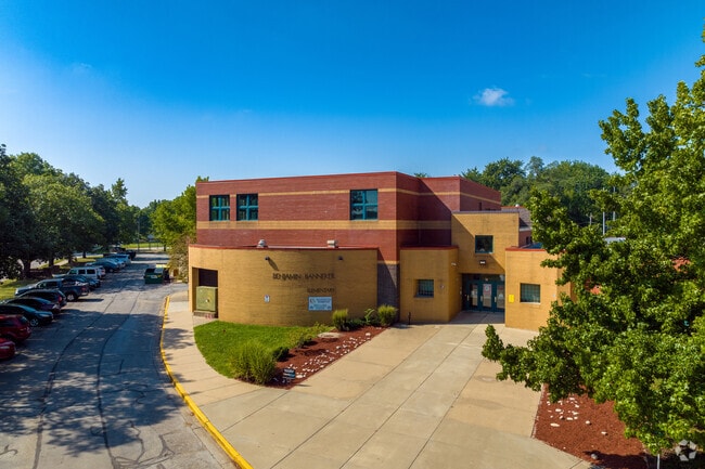 Benjamin Banneker Elementary serves Noble and Gregory Ridge families with pre-K to grade 6.