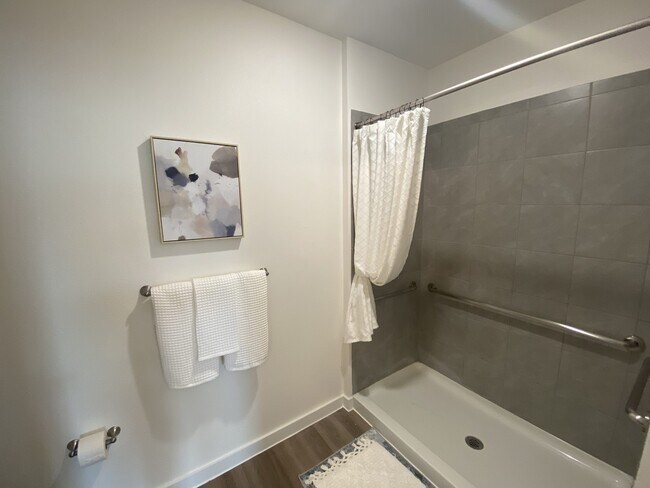 Country Club Village, San Antonio, TX 78229 - photo 7