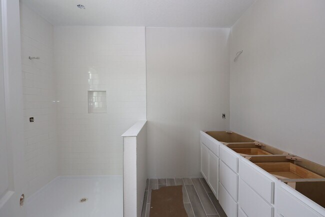 1339 Mount Royal Dr, Saint Cloud, FL 34771 - photo 7