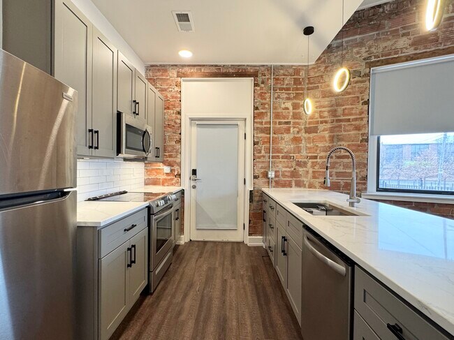 1211 W 27th St unit A, Kansas City, MO 64108 - photo 6