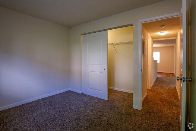 Bridges of Pine Creek, Dayton, OH 45406 - photo 5