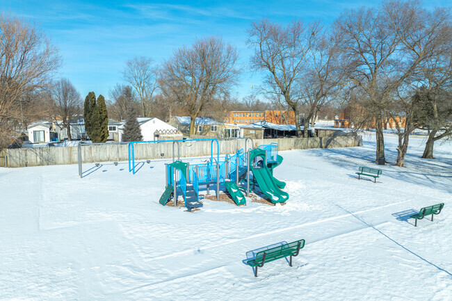 Your kids will never want to leave the playground at Markham Park Elementary School.