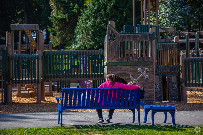 Family Fun Land is a great adventure play set for the kids to have fun with.