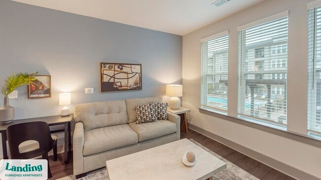 404 Gallop Ln unit 4204, Charlotte, NC 28213 - photo 2