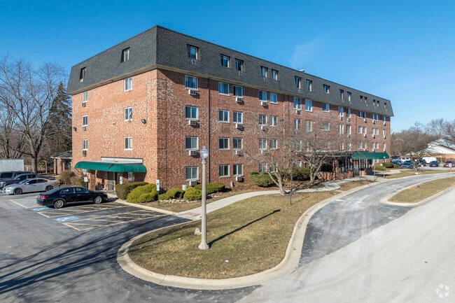 Condos in Streamwood are usually closer to comercial areas.