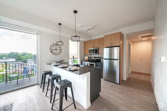 2325 E 38th St, Minneapolis, MN 55406