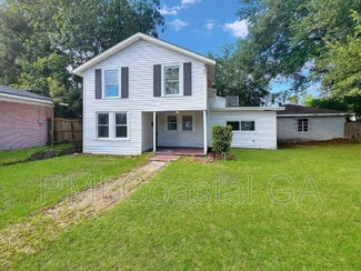 2006 Texas Ave, Savannah, GA 31404