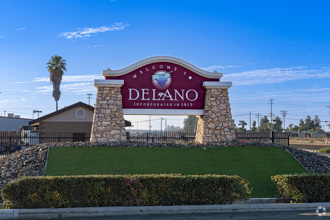 Visitors to West Delano are greeted by a beautiful welcome sign along Highway 99.