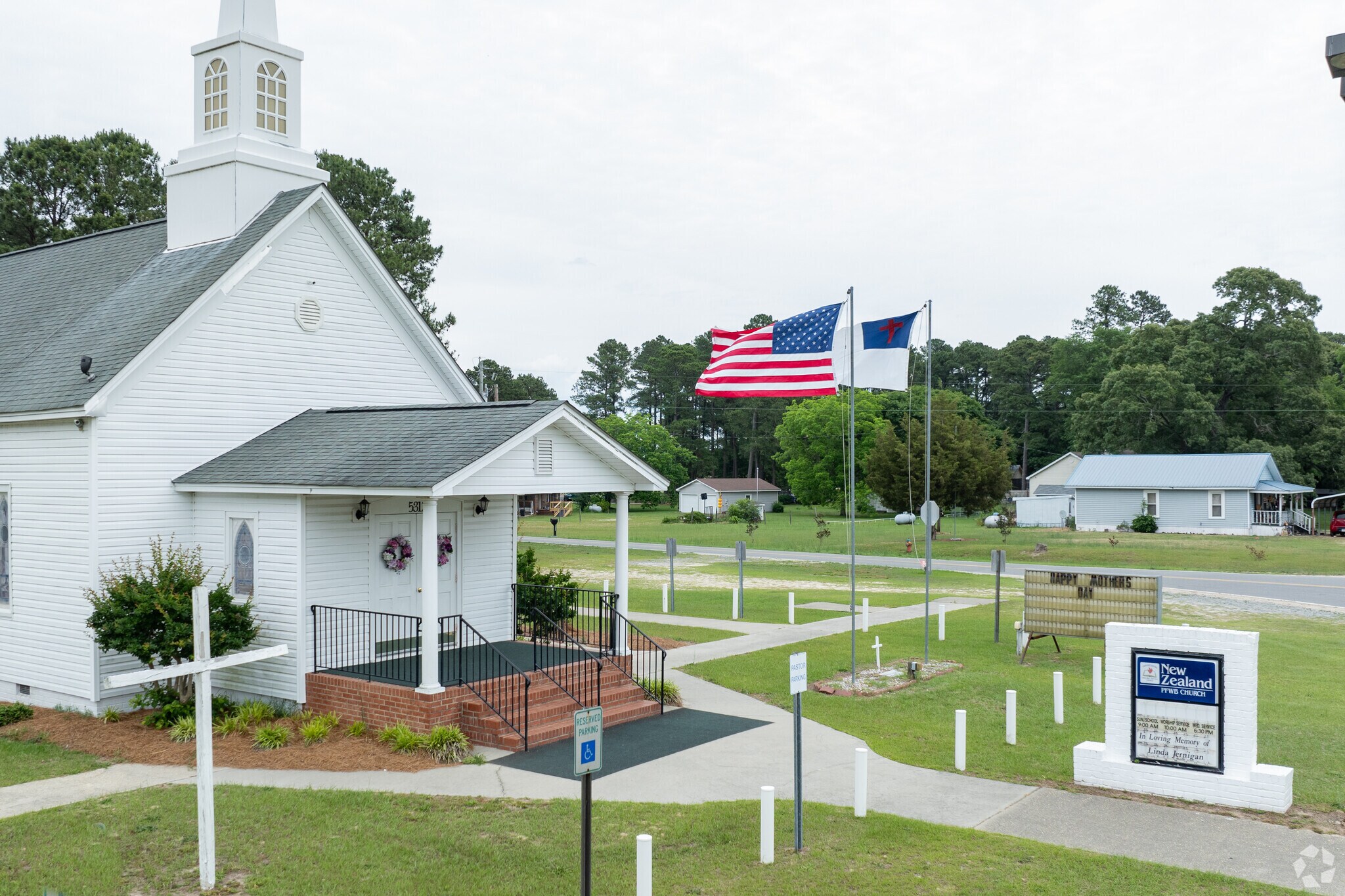 Most Meadow residents are members of one of the many local church congregations.