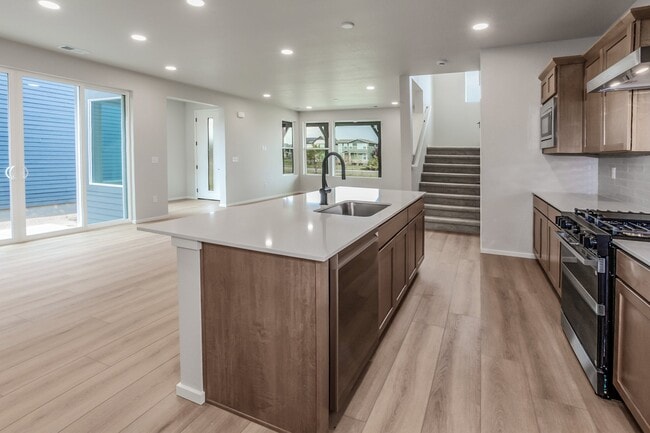 6117 Saddlehorn Dr, Timnath, CO 80547 - photo 4