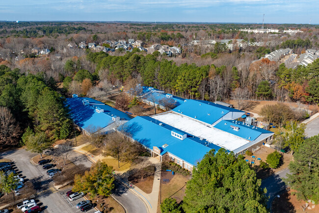 Raleigh, NC's Lead Mine Elementary School serves approximately 370 students.