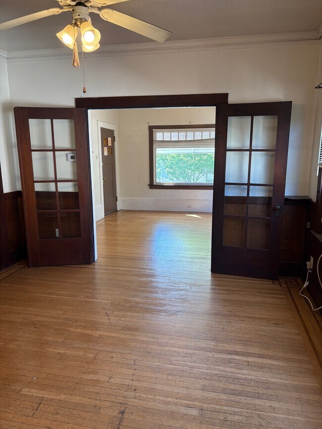 1515 25th St Unit 4, Sacramento, CA 95816