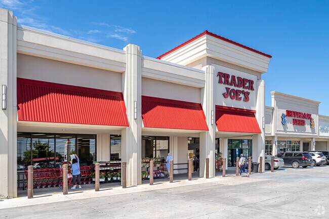 Irish Channel residents can shop at Trader Joe’s in nearby Metairie.