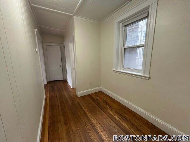 1175 Boylston St unit 6, Boston, MA 02215 - photo 7
