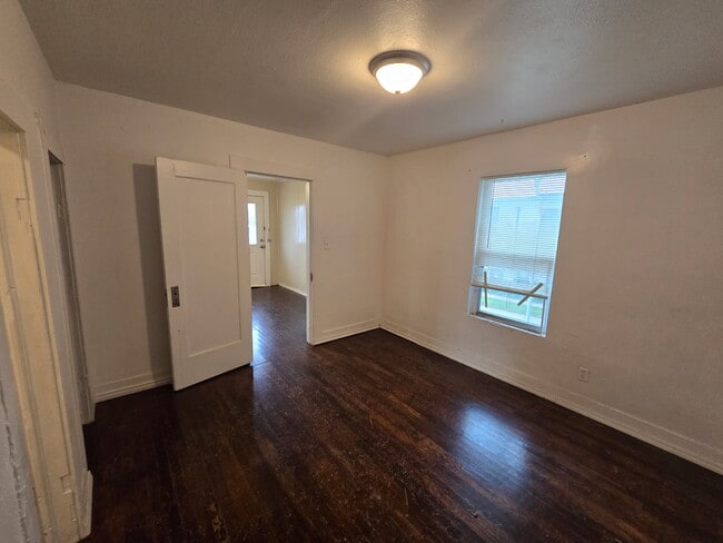 100 S Fairmont St unit 1- A- front, Amarillo, TX 79106 - photo 7