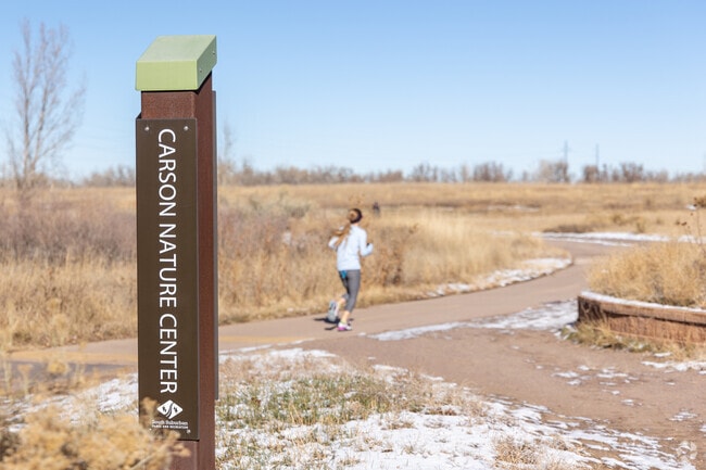 South Platte Park and the Carson Nature Center are located in the Heritage neighborhood.