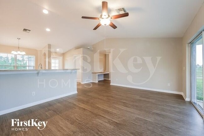 1145 Edgewood St E, Lehigh Acres, FL 33974 - photo 4