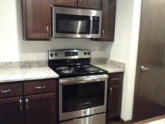 12112 SE 31st St, Bellevue, WA 98005