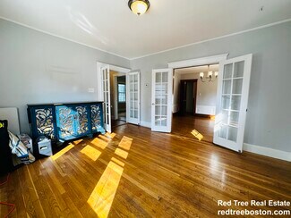 12 Saint Peter St, Boston, MA 02130