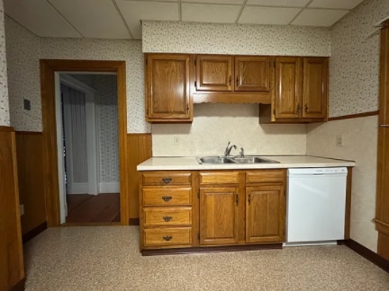 68 Porter Rd unit 1, Cambridge, MA 02140 - photo 1