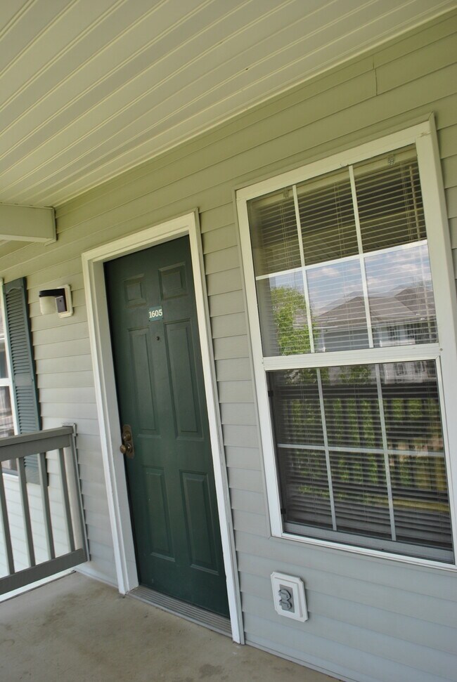 15 S Shafer St unit 1605, Athens, OH 45701 - photo 2