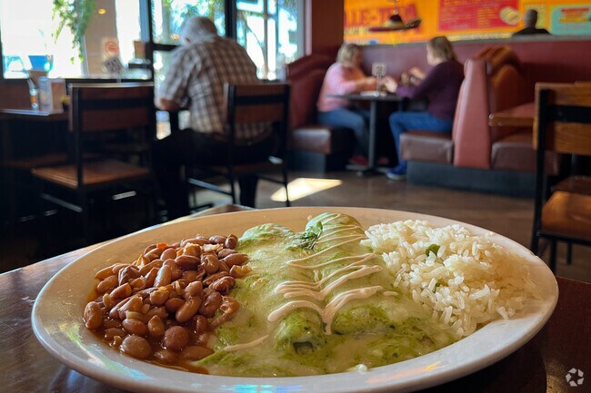 Inspired by Jalisco, Calle Tepa Mexican Street Grill, serves up authentic dishes in Sewell.
