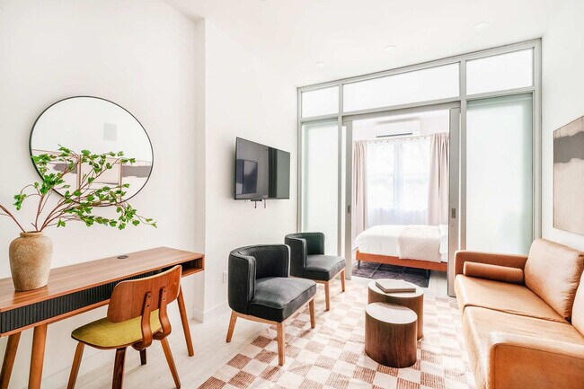 317w E 14th St unit ID1295151P, New York, NY 10003 - photo 3