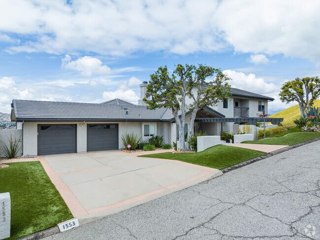 Clean modern homes sit on wide lots in Lynn Ranch.