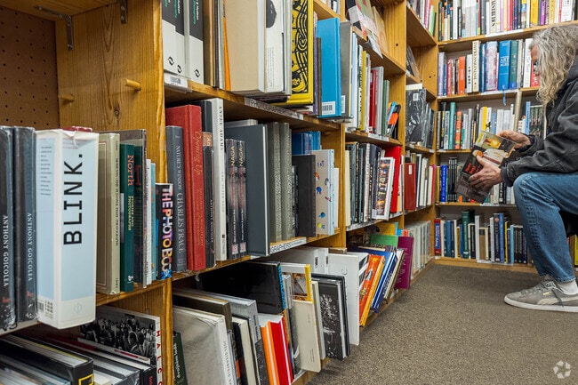 Creekside neighborhood residents can find good reads at Half Price Books.