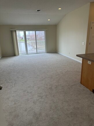 2404 3rd Ave SE Unit A, Willmar, MN 56201