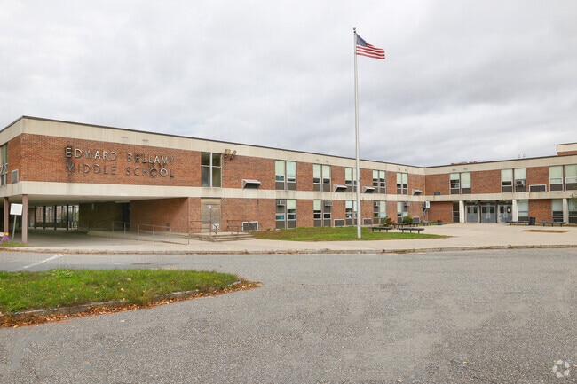 Bellamy Middle school is the option for children in the Willmansett area.