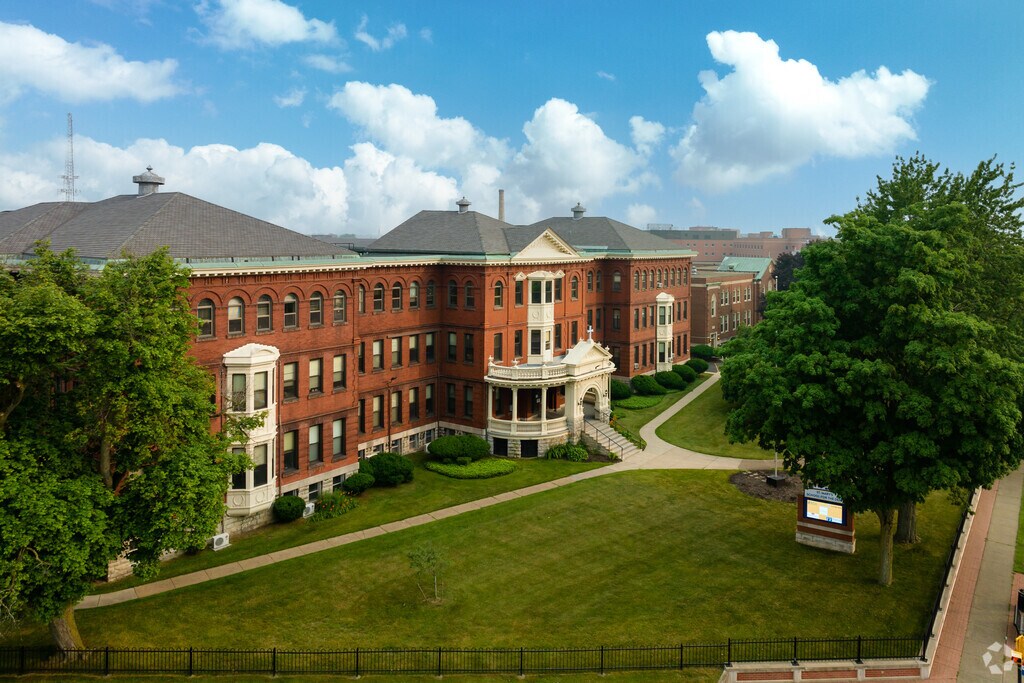 St. Mary's School for the Deaf in Buffalo has a 4 out of 5 rating on Niche.com.