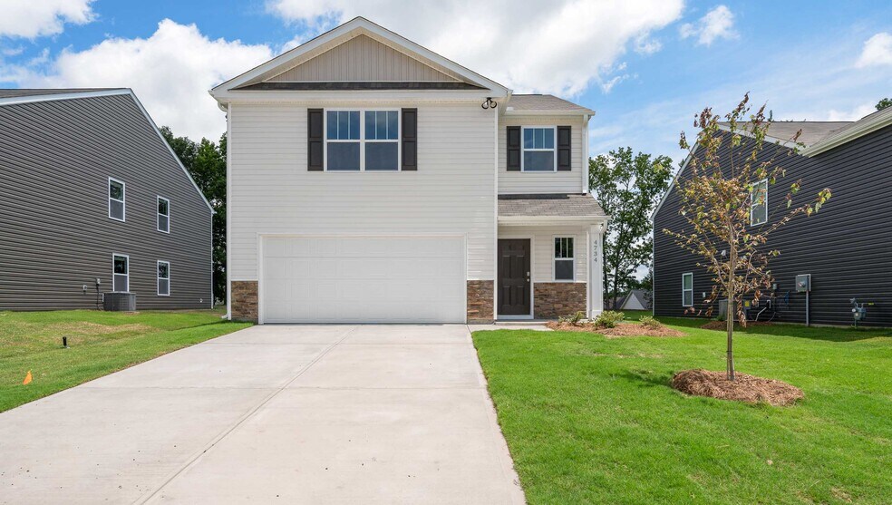 2259 Springview Ct, Boiling Springs, SC 29316 - photo 1