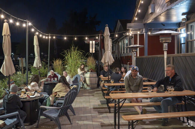 With no nightlife in The Meadows, locals can take a quick drive to Old Truckee for outdoor bars.
