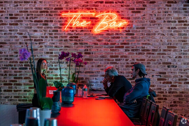 Discover a whole new world of flavors at Colombia Kaliente's full-service bar in Englewood.