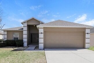 2114 Nicollett Way, Leesburg, FL 34748