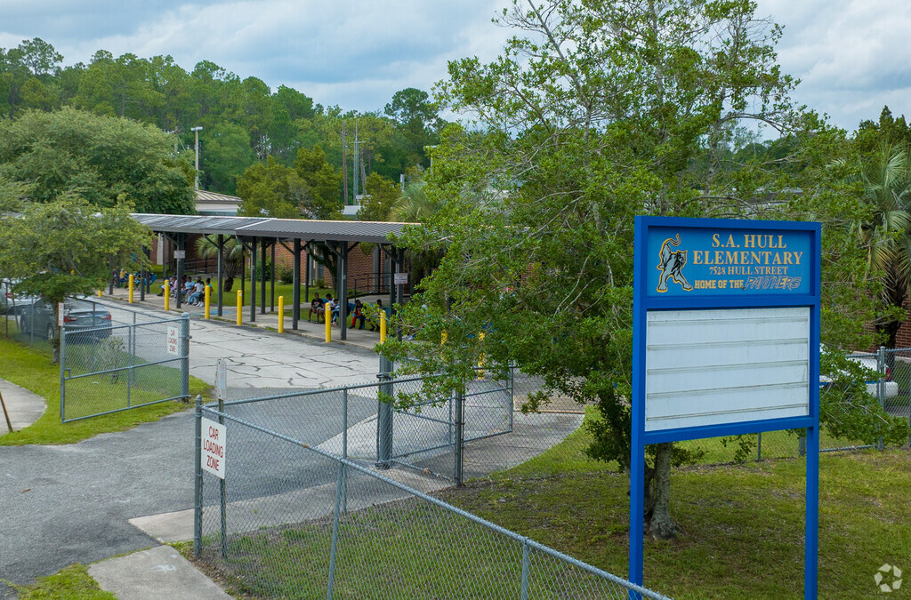 Welcome to S.A Hull Elementary School.